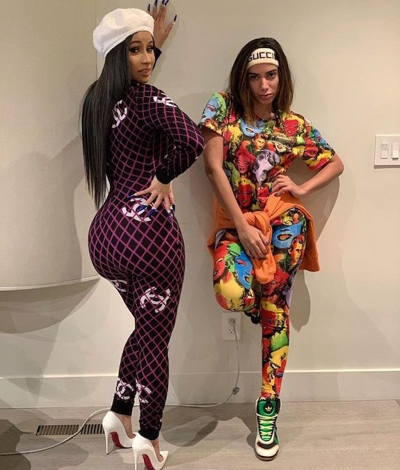 Anitta celebra parceria com Cardi B: “O funk virou um grande time”