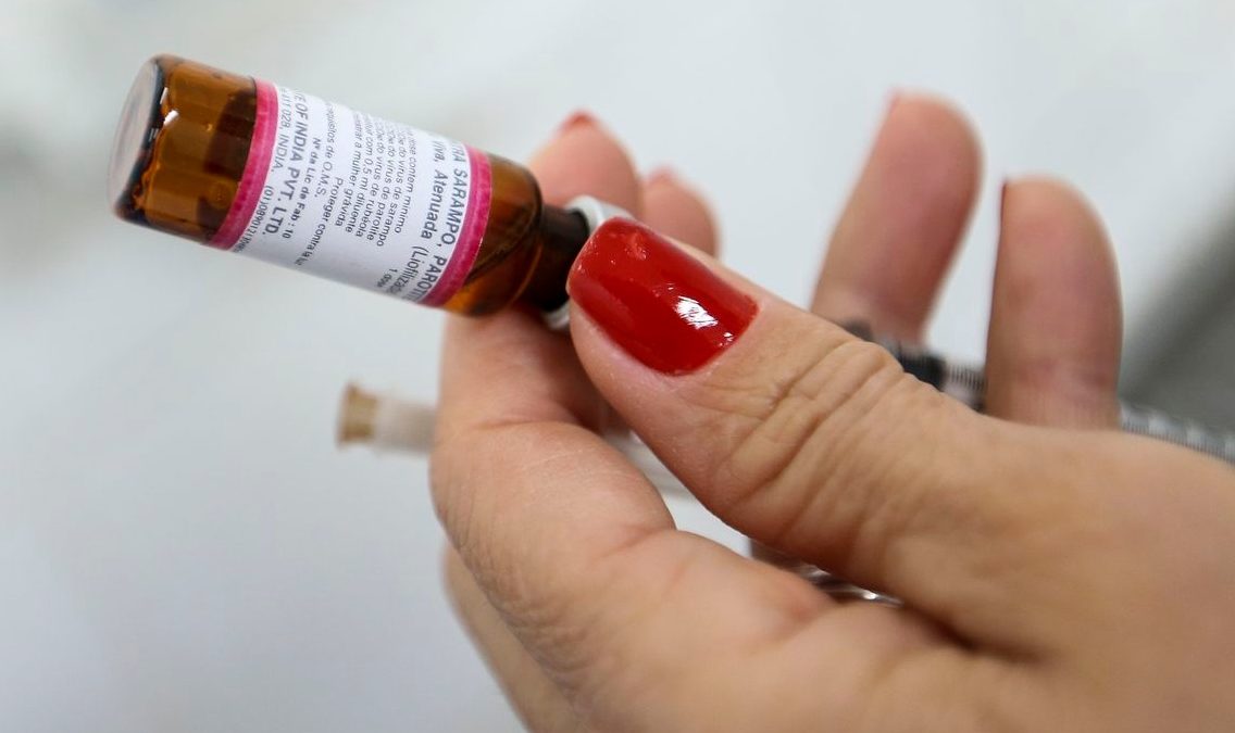 Brasil tem 16 estados com surto ativo de sarampo