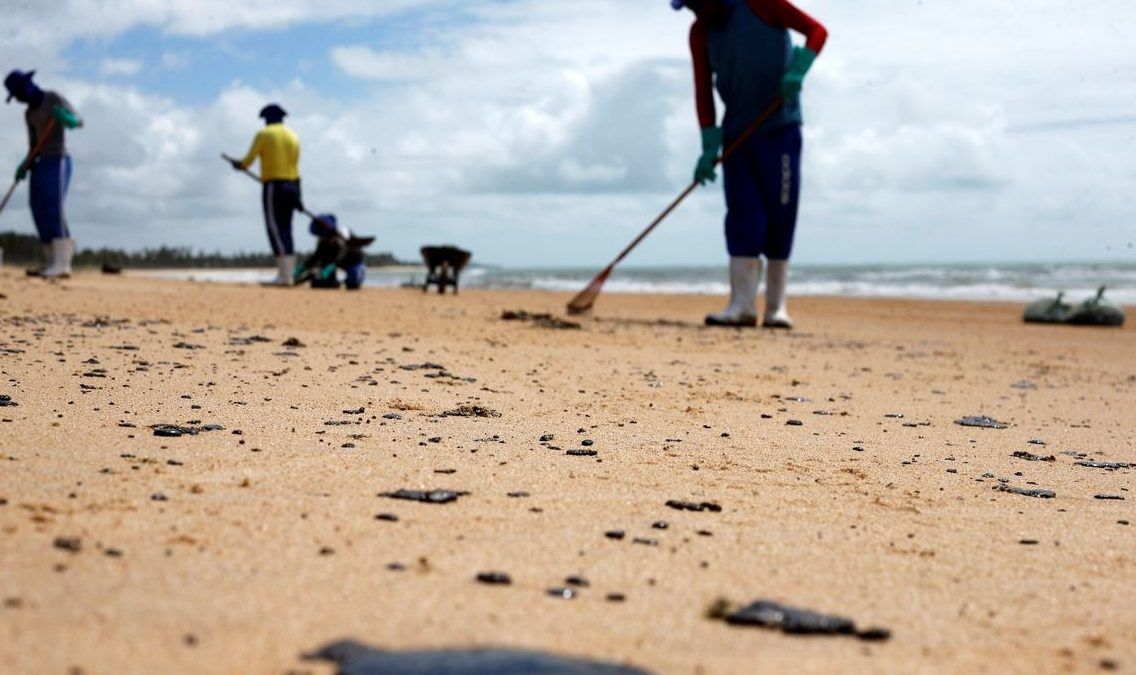 Pará e Espírito Santo podem ser atingidos por manchas de óleo