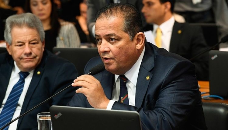 Crise do PSL não deve afetar pauta, diz novo líder do governo