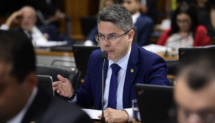 CPI da Lava Toga: Quem é Alessandro Vieira, o senador que quer investigar o Judiciário