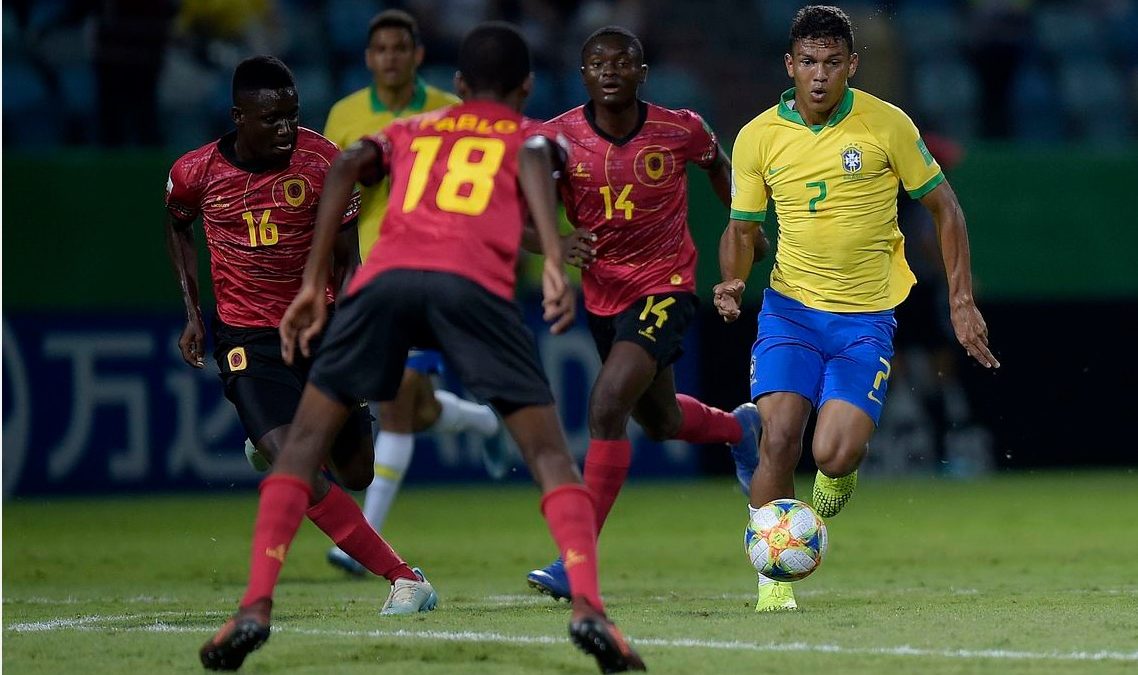 Mundial sub-17: Brasil vence Angola e garante liderança do grupo A