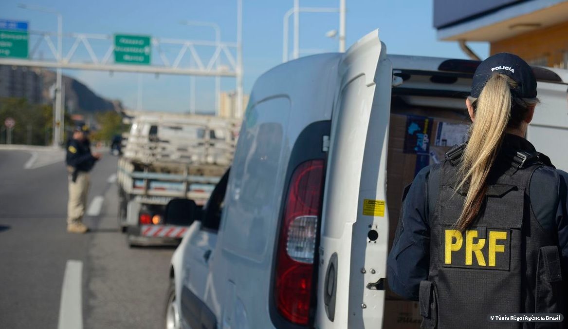 Associação alerta motoristas sobre riscos no trânsito durante carnaval