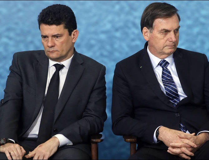 Um absurdo que nossa justiça permita que Bolsonaro e Sergio Moro sejam candidatos! – por Emanuel Cancella