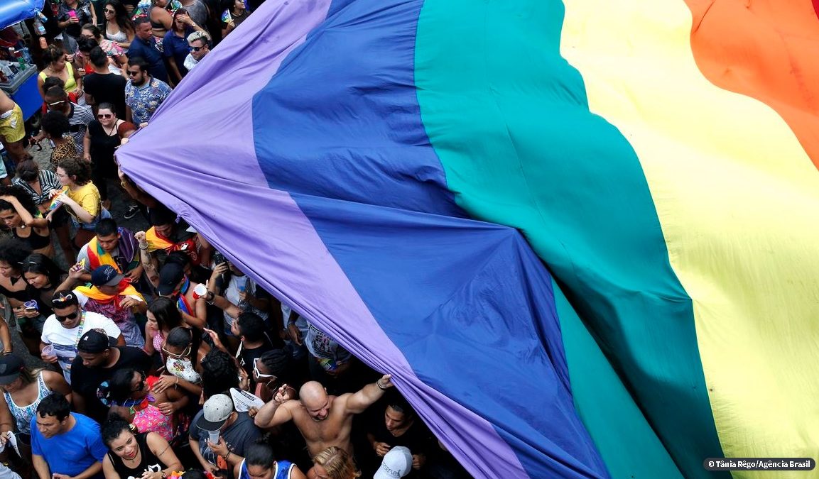Assassinatos de transgêneros aumentam 49% no quadrimestre ante 2019