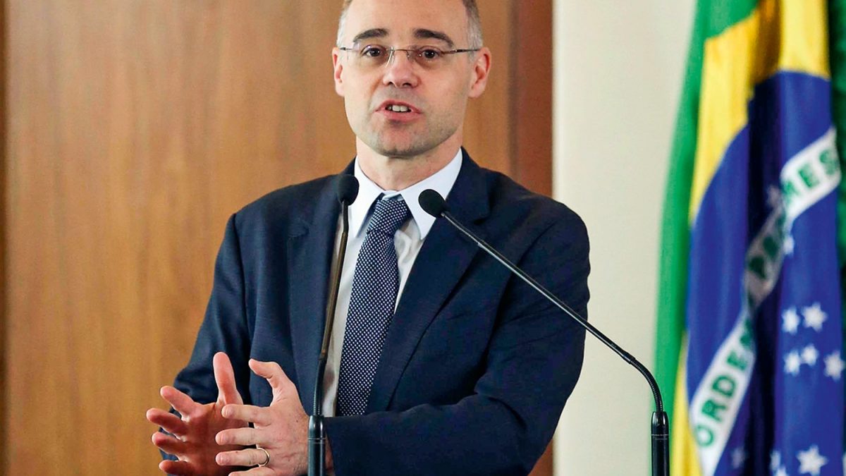 Ministro da Justiça entra com habeas corpus em nome de Weintraub no STF e pede fim de inquérito de fake news