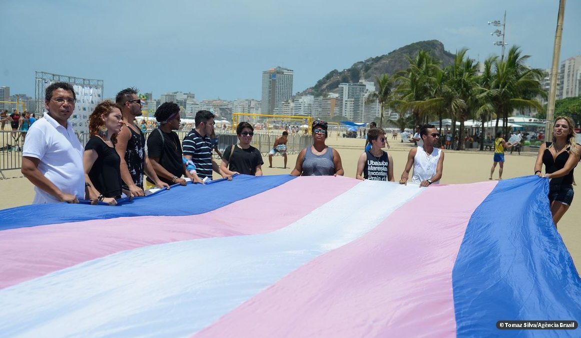 Pesquisa mostra aumento da violência contra pessoas trans no Brasil; Paradas virtuais celebram Dia do Orgulho LGBTI