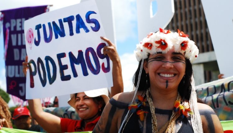 Movimento Mulheres Derrubam Bolsonaro é lançado e quer impeachment