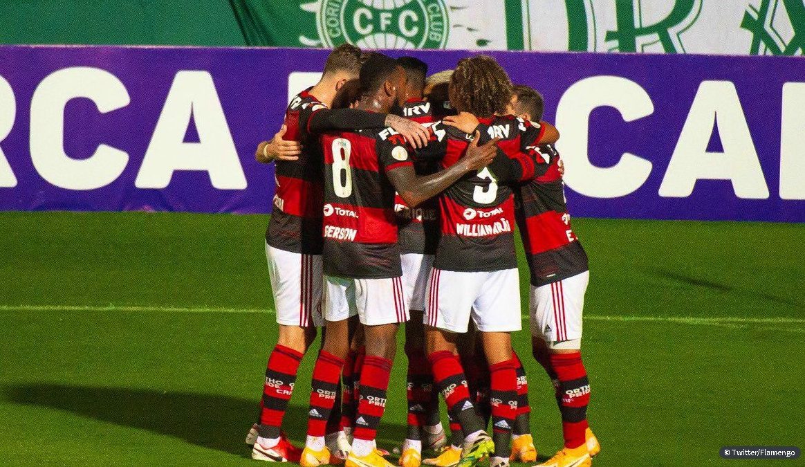 Flamengo vence a primeira sob o comando de Domènec Torrent