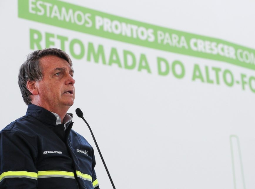 Bolsonaro diz que barrou versão do Renda Brasil porque prejudicaria pobres