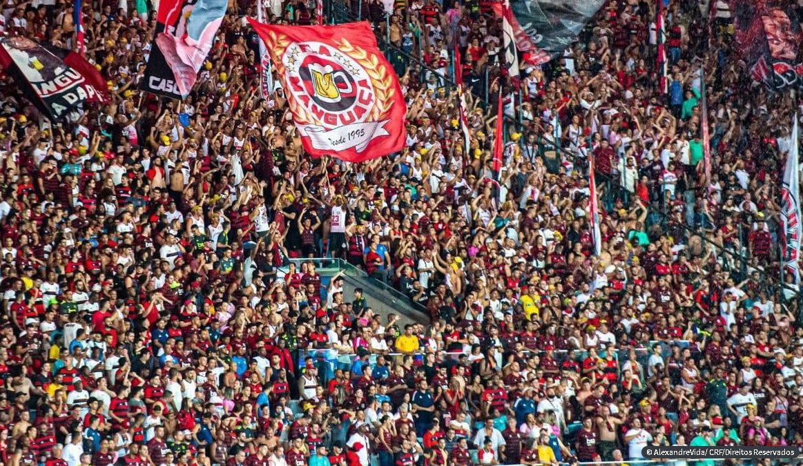 Vice-presidente do Flamengo defende volta da torcida aos estádios