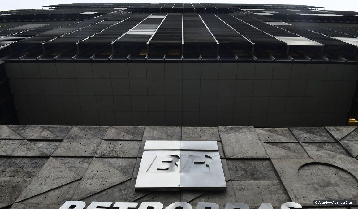 Lava Jato: PF cumpre mandados contra possíveis fraudes na Petrobras