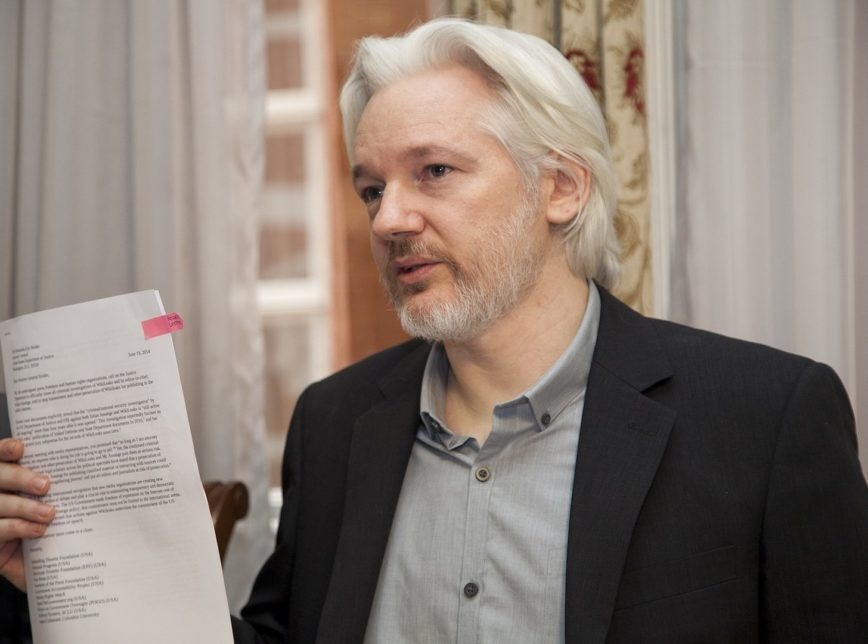 Sentença sobre extradição de Assange será anunciada em janeiro de 2021