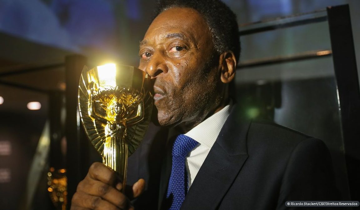 Pelé 80 anos: vida longa ao rei do futebol