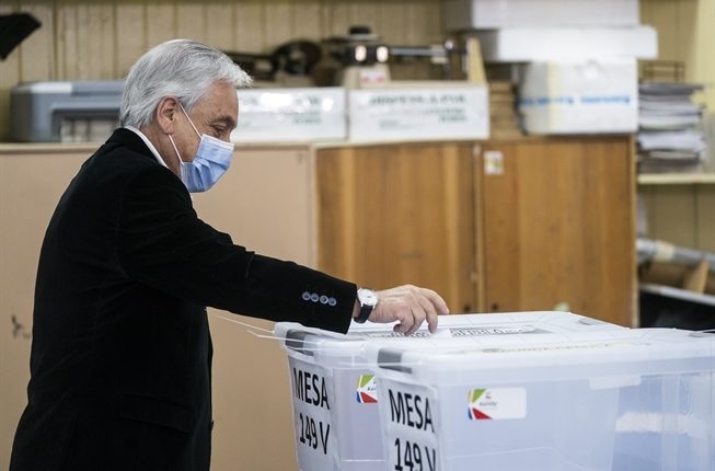 Chile aprova nova constituinte por ampla maioria