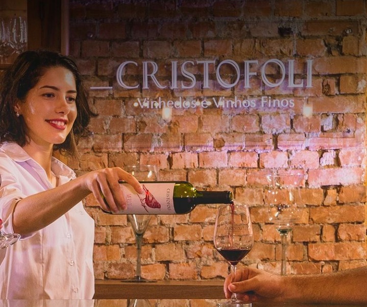 Expandir o enoturismo e a distribuição do vinho brasileiro é a meta da Vinícola Cristofoli