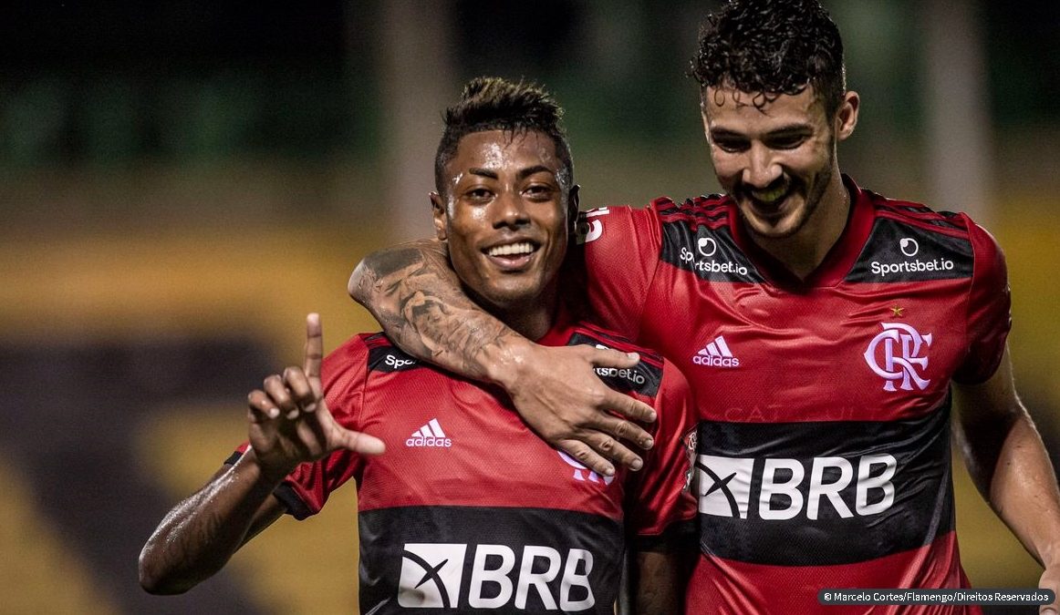 Flamengo derrota Bangu e amplia vantagem na liderança do Cariocão