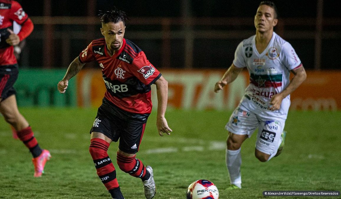 Cariocão: Reservas do Flamengo arrancam empate com Portuguesa