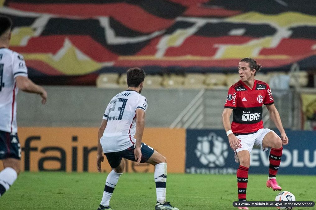 LIBERTADORES: Flamengo empata com Vélez e se classifica como líder