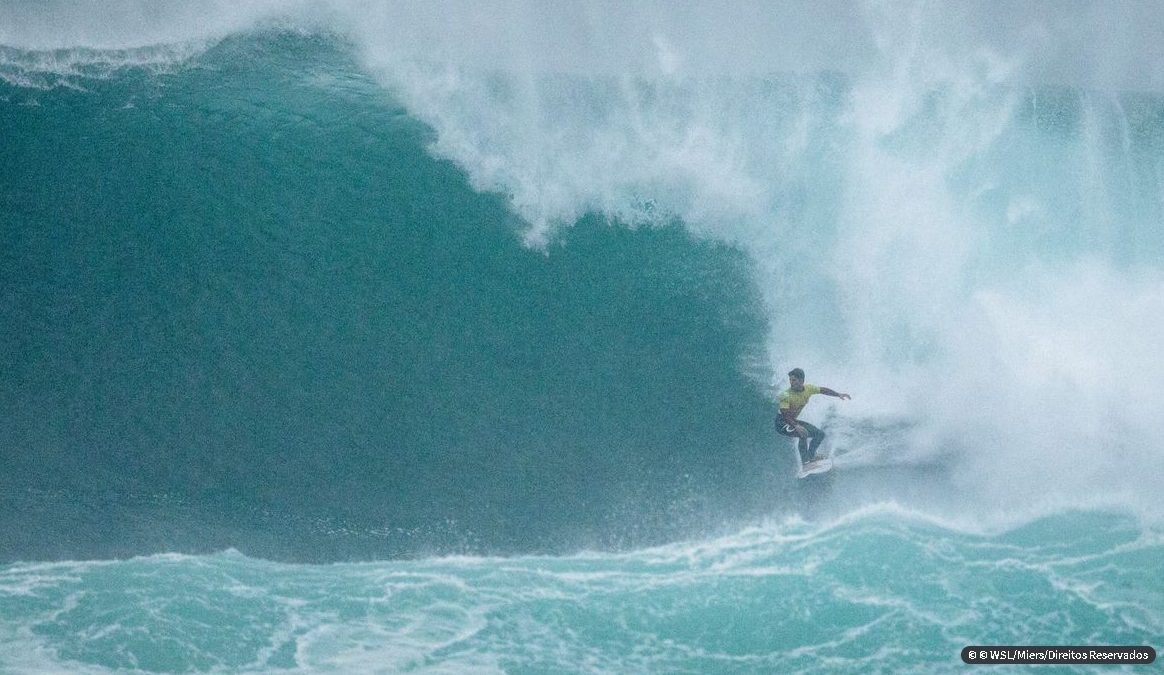 Surfe: Gabriel Medina e Ítalo Ferreira avançam em Margaret River