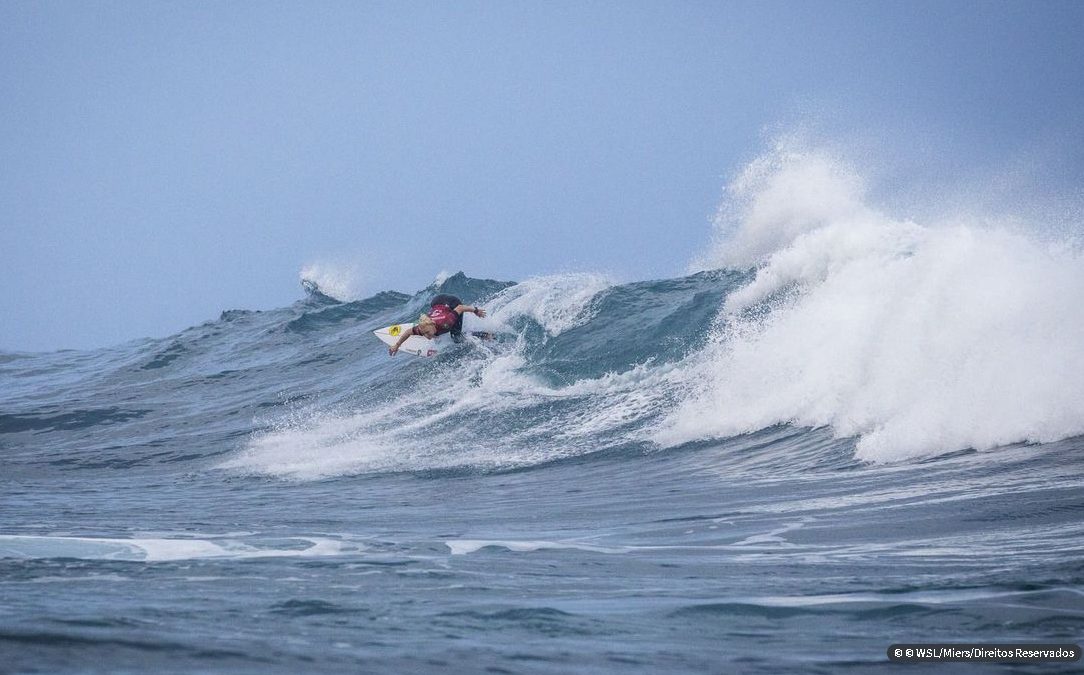 Surfe: 6 brasileiros avançam às oitavas de final de Margaret River; Tatiana Weston-Webb chega às quartas