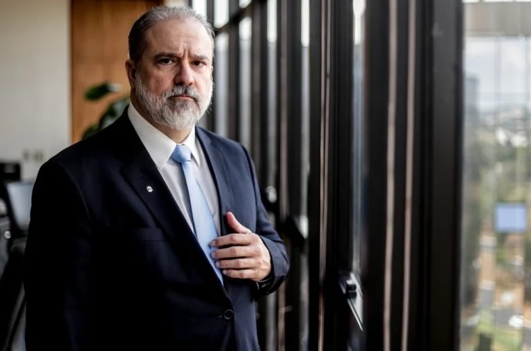 Daniel Silveira fica solto, mas continua a ser inelegível, segundo Augusto Aras