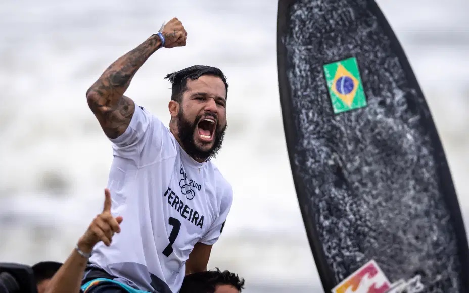 É OURO! Ítalo Ferreira leva 1º ouro do surfe e do Brasil em Tóquio