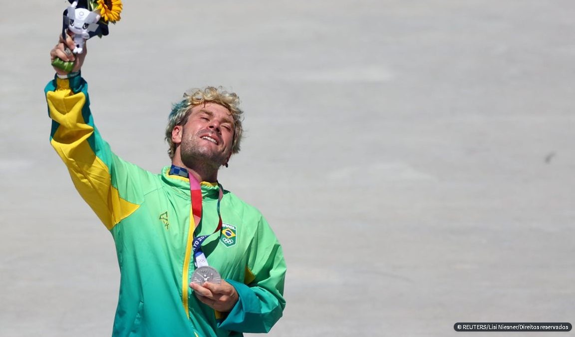 Pedro Barros conquista prata no skate park da Olimpíada