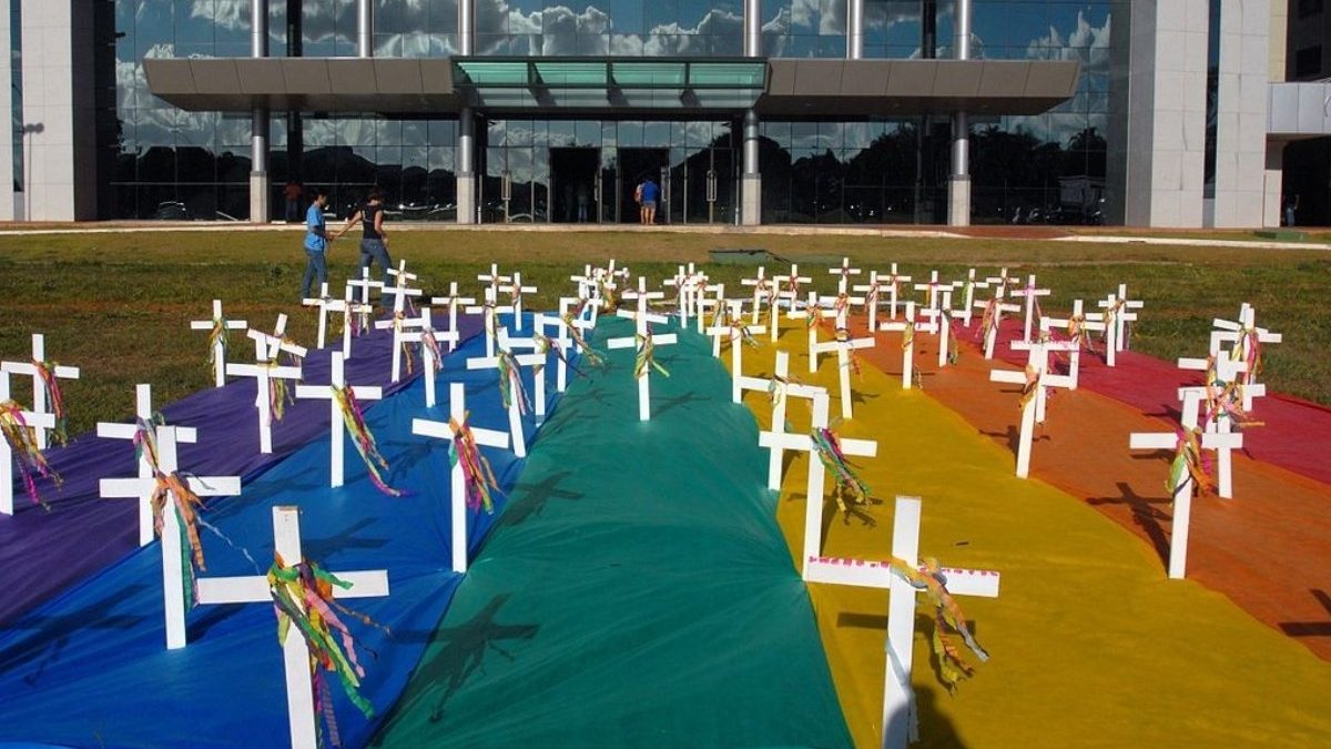 Onda de violências e assassinatos a LGBT’s no Brasil
