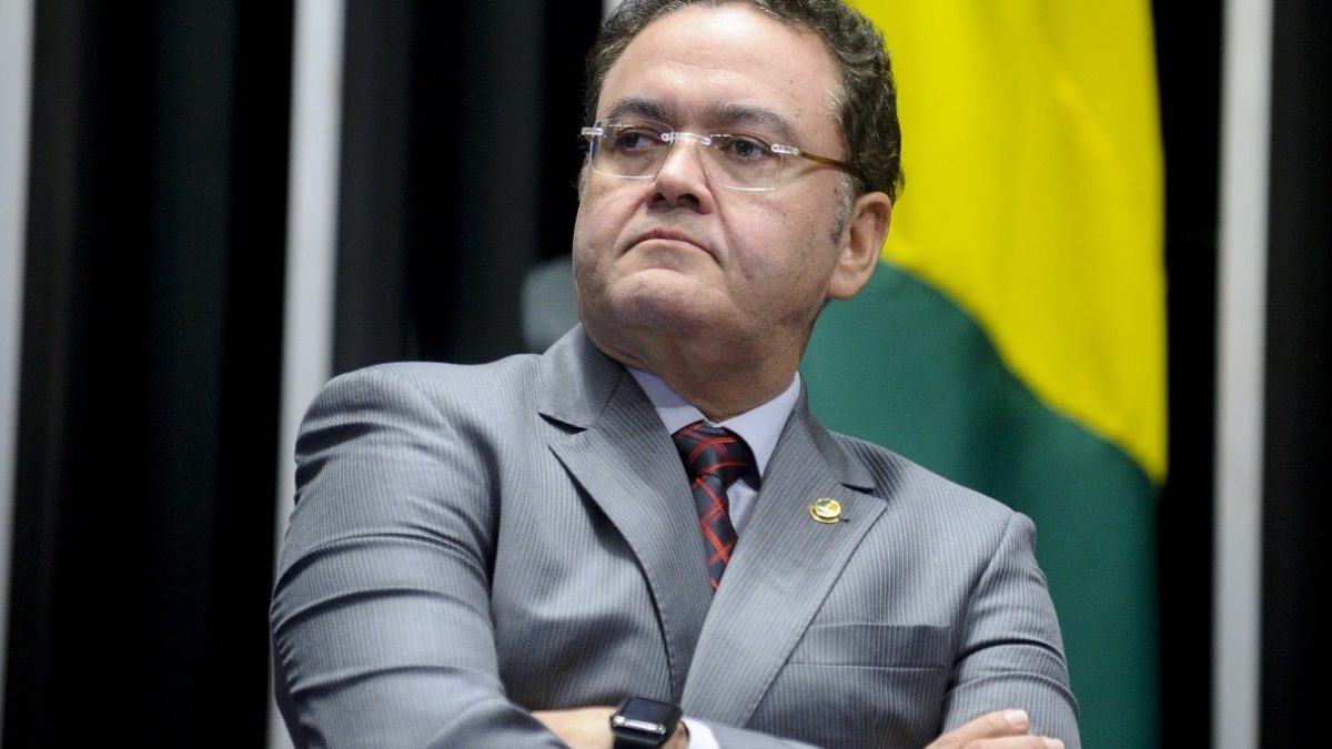 Lewandowski dá 48 horas para Senado explicar a “fila de beneficiários” no Auxílio Brasil