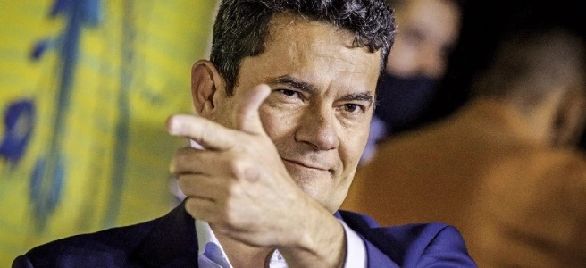 Candidatura Moro é sintoma do apodrecimento da democracia – por Jeferson Miola