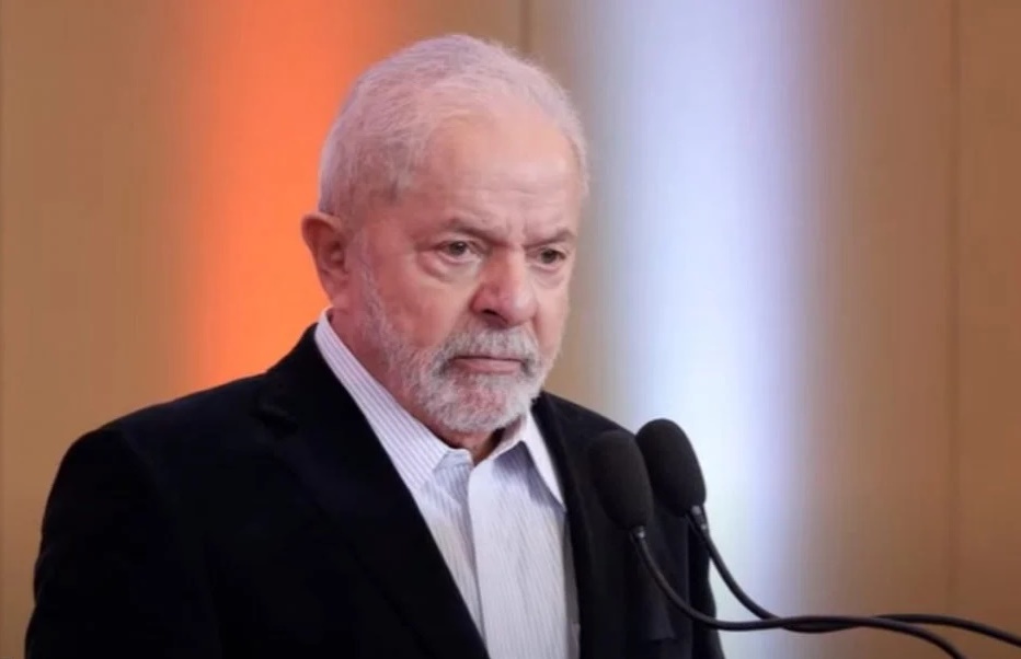 O mundo pede Lula já – por Vivaldo Barbosa
