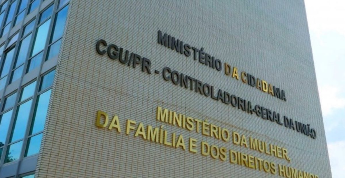 Transição denuncia corrupção no Ministério de Direitos Humanos