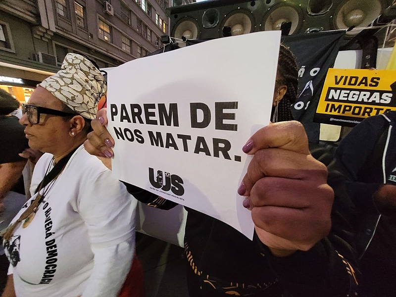 A resistência dos movimentos populares no Brasil diante da violência real e da criminalização institucional – por Ana Paula Alvarenga Martins