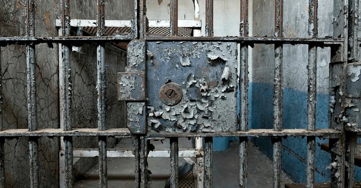 ESPECIAL XXXIII: A jurisdição penal contemporânea e o Sistema Penitenciário – por Siro Darlan